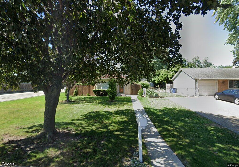 663 W Comstock Ave, Elmhurst, IL 60126 - photo 1