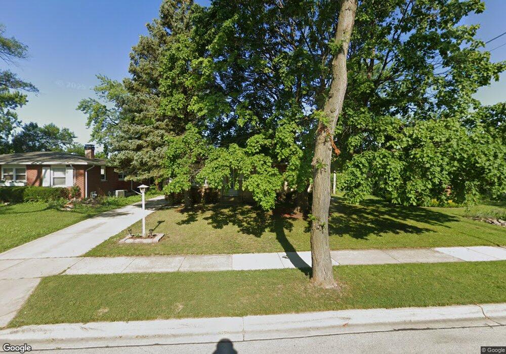 4203 Linden Ln, Rolling Meadows, IL 60008 - photo 1