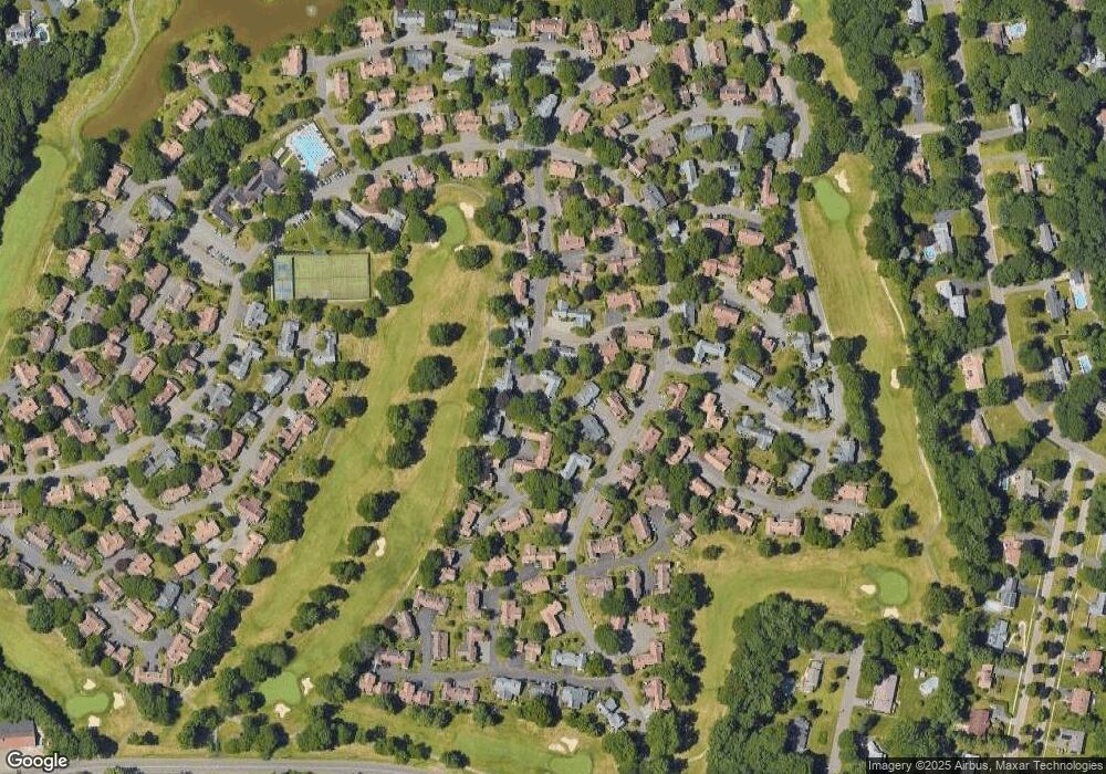 585 Pequot Ln unit A, Stratford, CT 06614 - photo 1