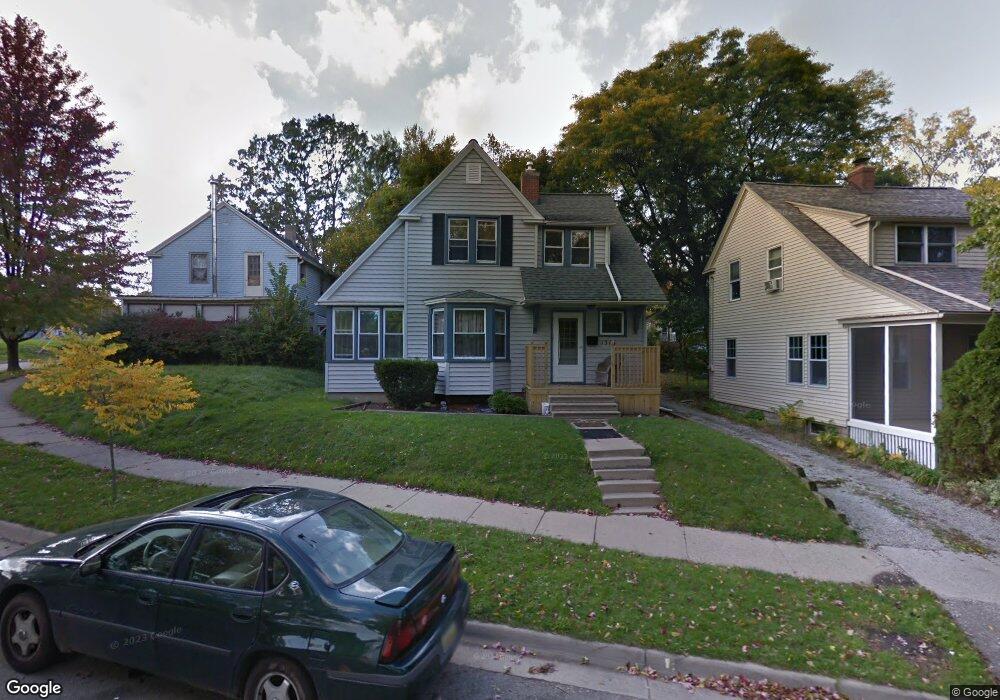 1516 Corbett St, Lansing, MI 48910 - photo 1