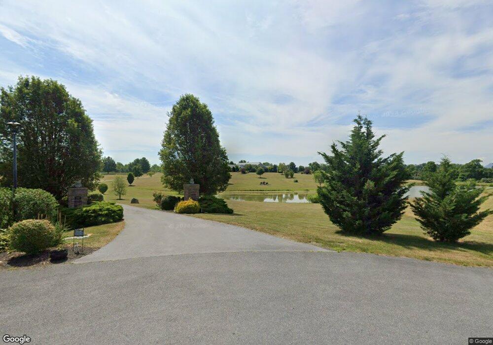 201 Darterjo Dr, Middletown, VA 22645 - photo 1