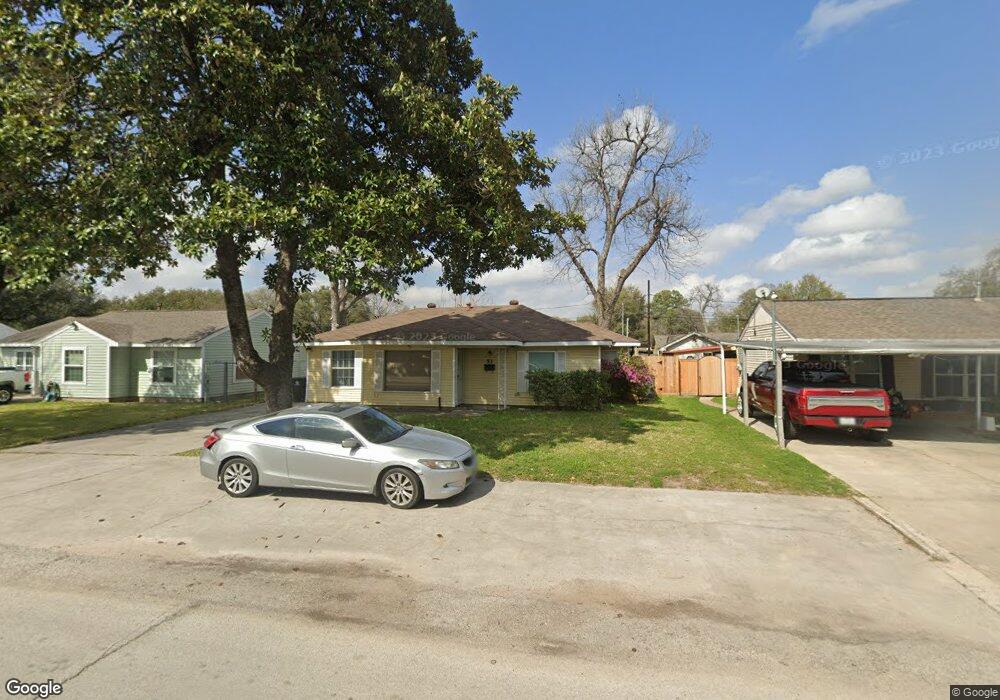 53 Penway St, Houston, TX 77022 - photo 1