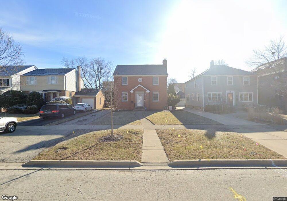 243 N Larch Ave, Elmhurst, IL 60126 - photo 1