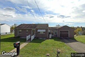 17 Cherry Ln, Wheeling, WV 26003