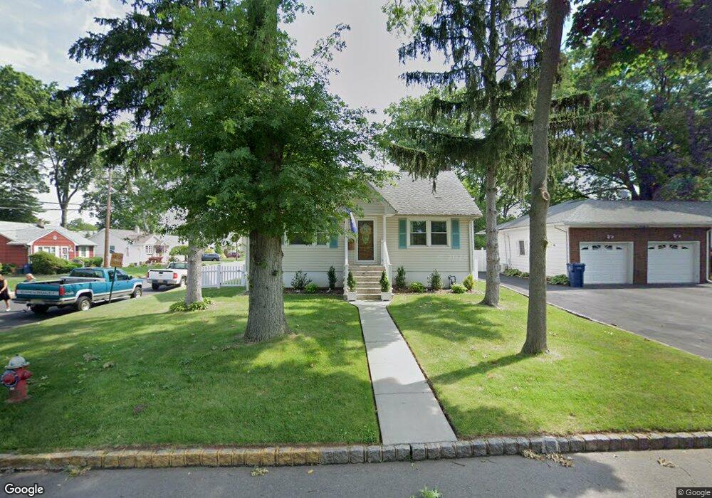 178 Lexington Blvd, Clark, NJ 07066 - photo 1