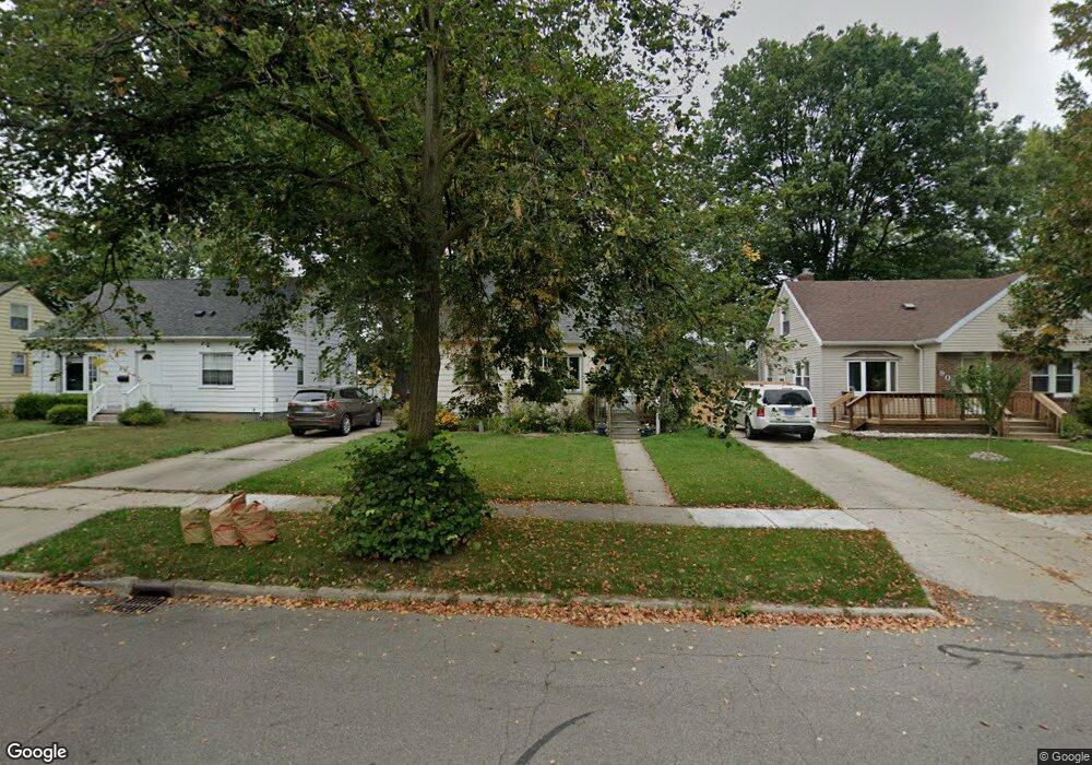 901 Hamilton Ave, Lansing, MI 48910 - photo 1