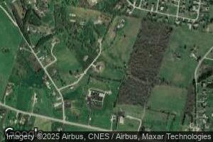 101 Hickory Ln, Connellsville, PA 15425