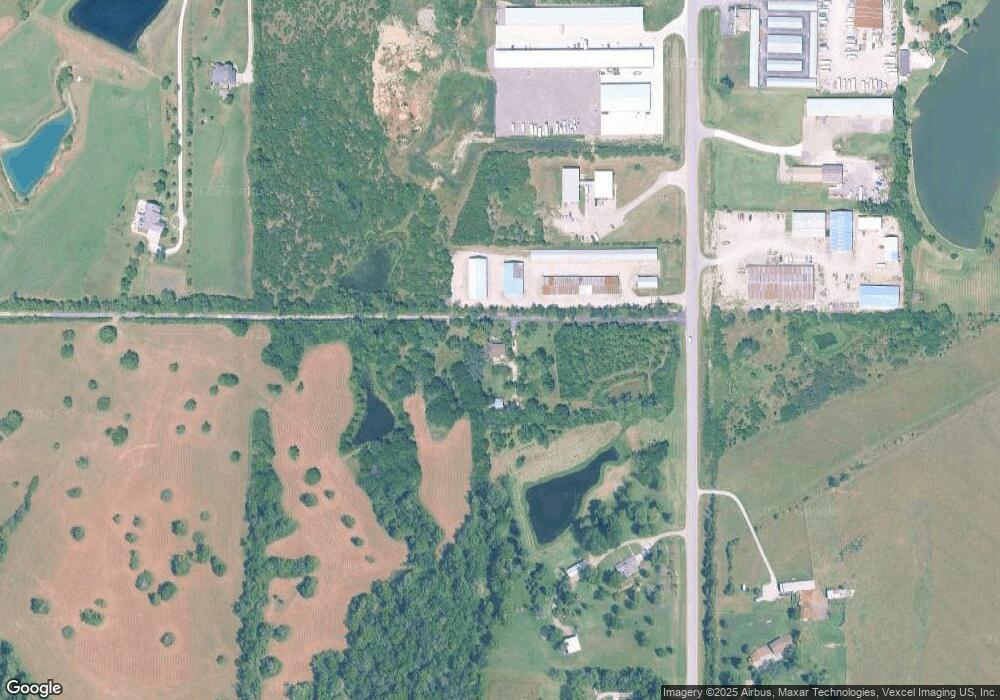 1511 SW Auburn Rd, Topeka, KS 66615 - photo 1