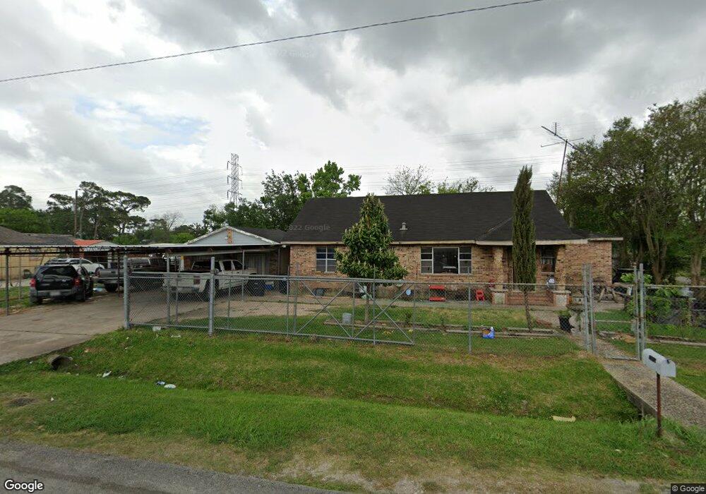 2302 Lynnfield St, Houston, TX 77093 - photo 1