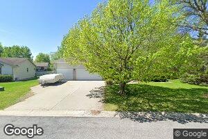 2207 Snowbird Ln, North Mankato, MN 56003