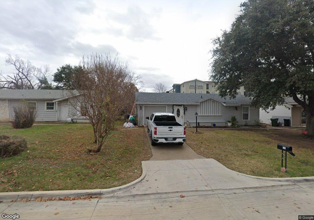 712 Livingston Dr, Hurst, TX 76053 - photo 1