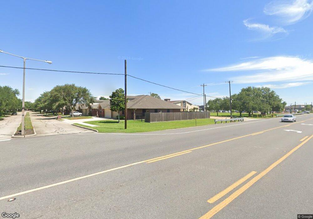 115 Live Oak Ln, Friendswood, TX 77546 - photo 1