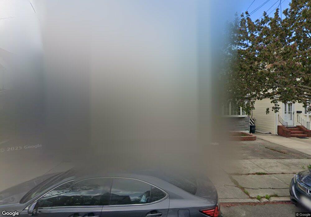 69-17 Manse St unit 2nd Fl, Forest Hills, NY 11375 - photo 1