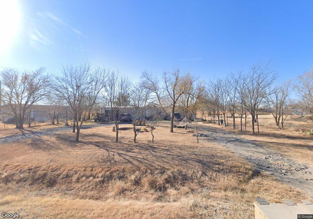 3301 Lancaster St, Plainview, TX 79072 - photo 1