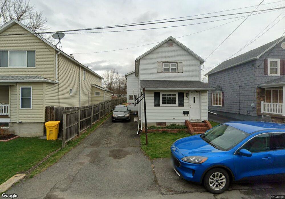 1035 Division St, Archbald, PA 18403 - photo 1