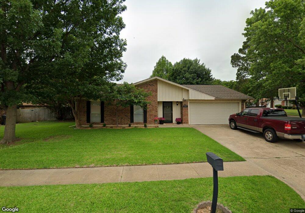929 Cheyenne St, Ardmore, OK 73401 - photo 1