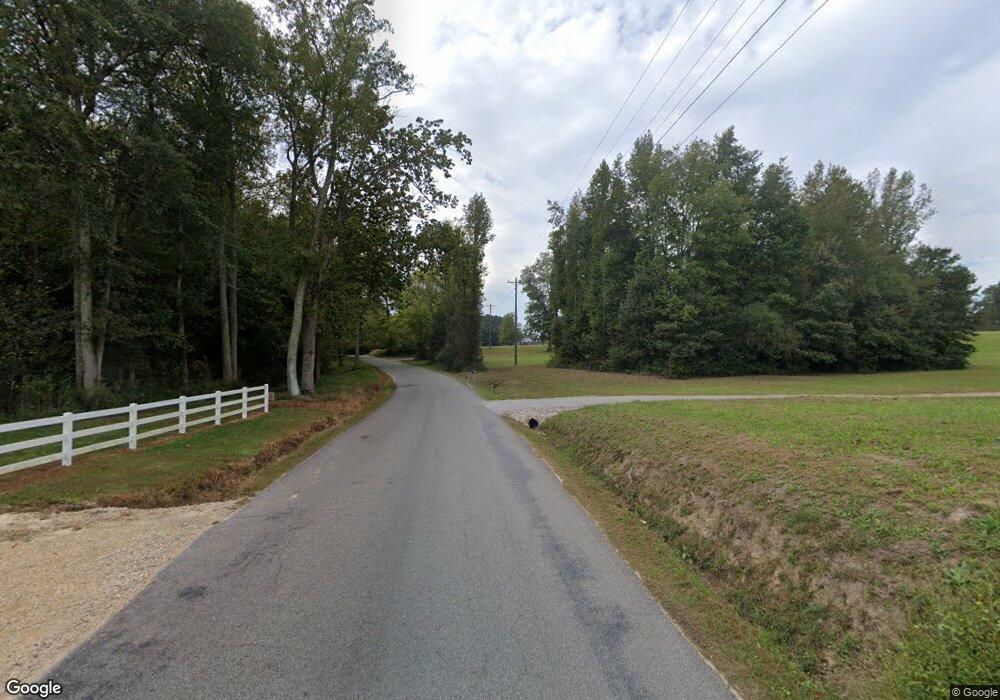 19401 Templeton Rd, Petersburg, VA 23805 - photo 1