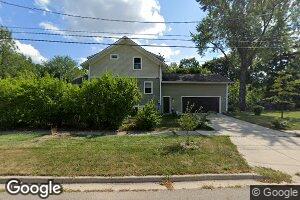 1039 N Chestnut St, Lansing, MI 48906