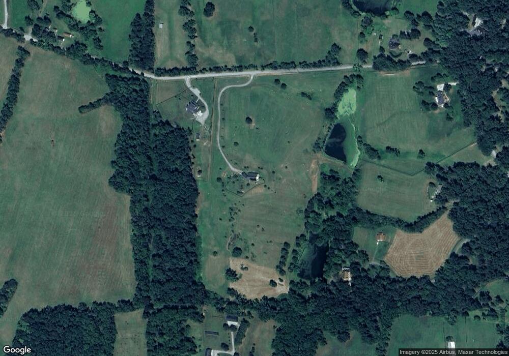 35411 Poor House Rd, Round Hill, VA 20141 - photo 1