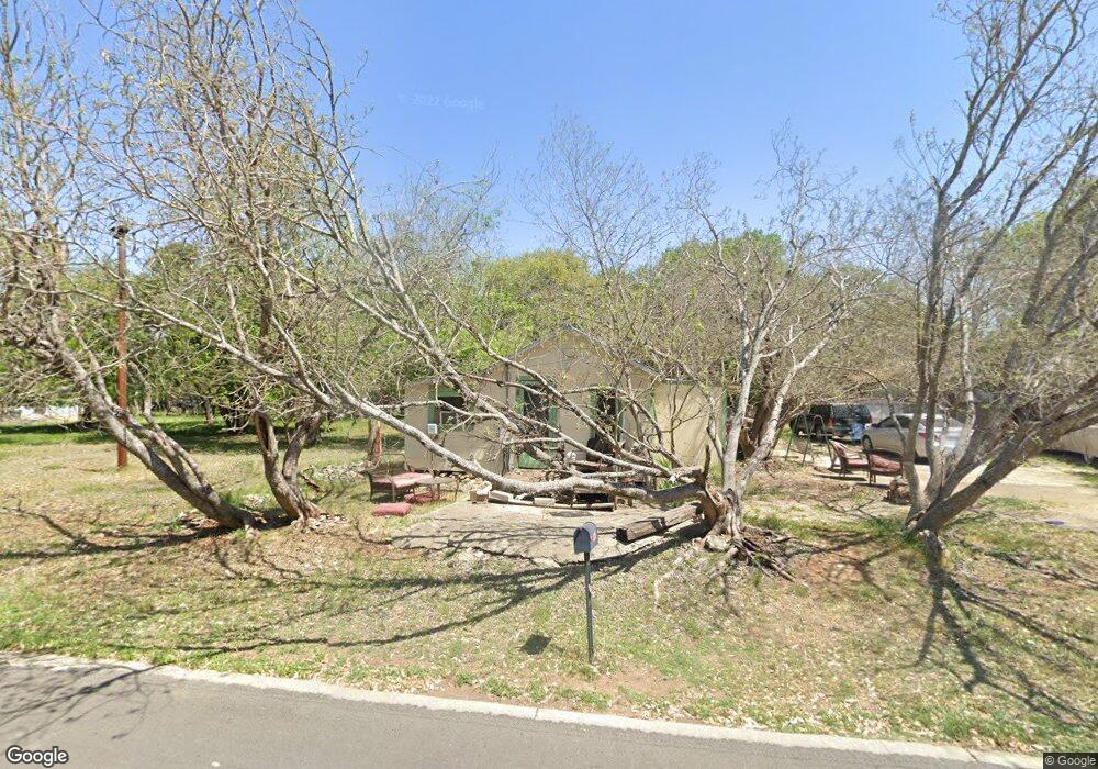 1208 Baylor Ave, San Marcos, TX 78666 - photo 1