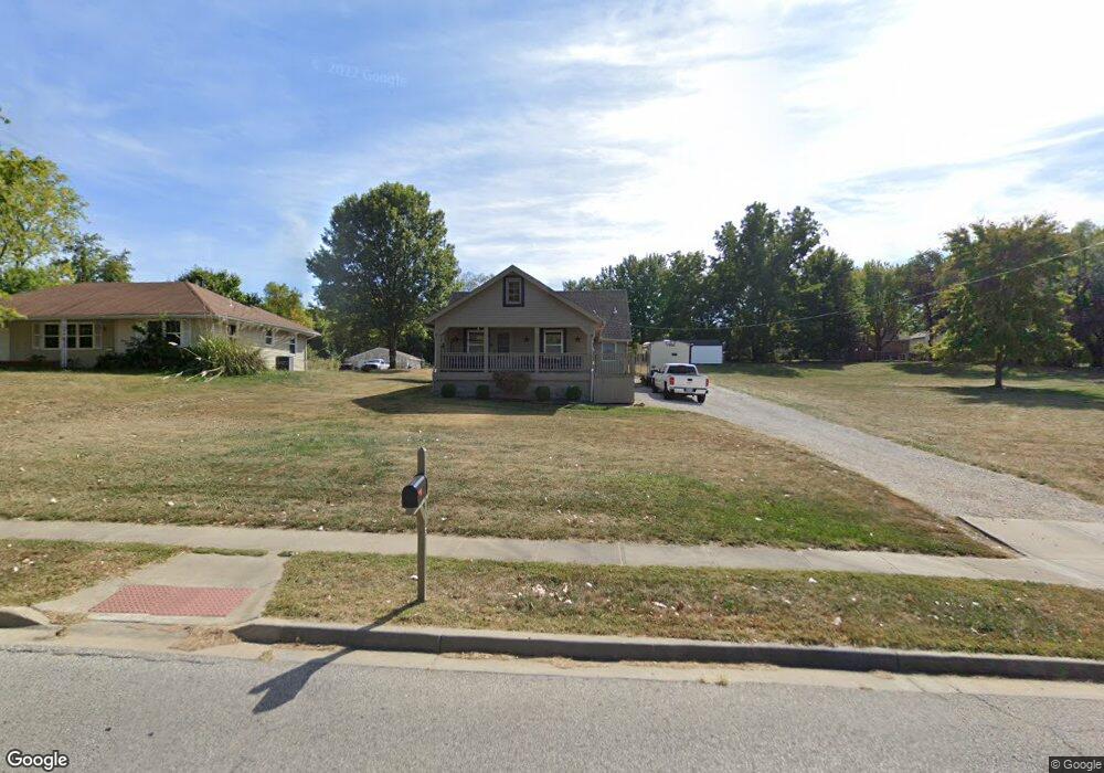 10115 W 49th St, Shawnee, KS 66203 - photo 1