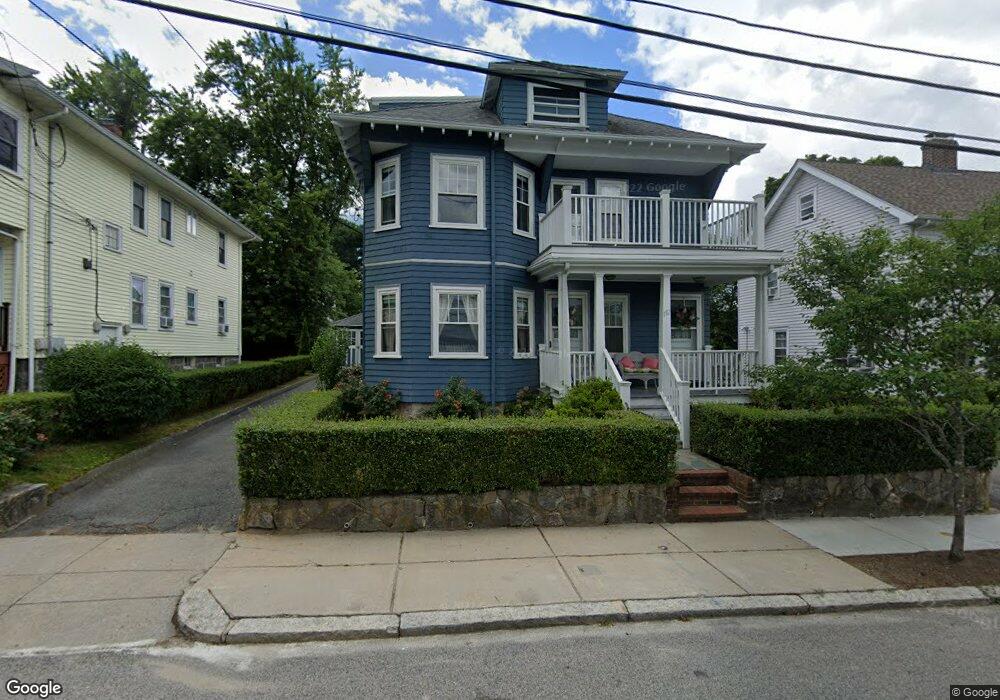 192 Manthorne Rd, West Roxbury, MA 02132 - photo 1