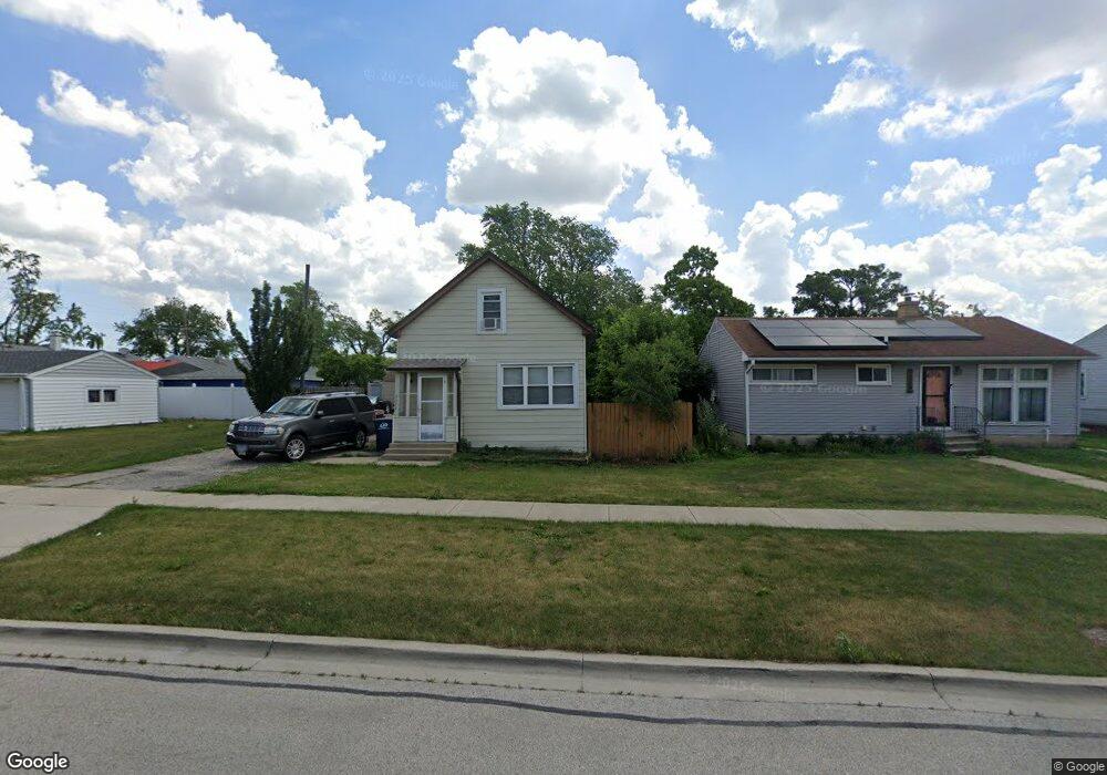 2027 Birch St, Des Plaines, IL 60018 - photo 1