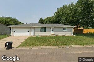 500 W 7th Ave, Lennox, SD 57039