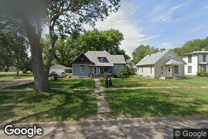 225 N Seward St, Red Cloud, NE 68970