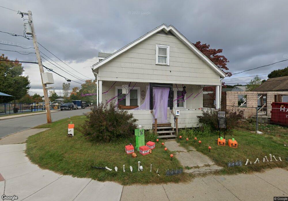 183 Lake St, Waltham, MA 02451 - photo 1