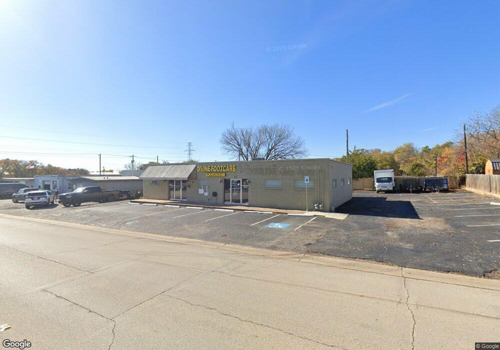 117 Melbourne Rd unit 1, Hurst, TX 76053 - photo 1