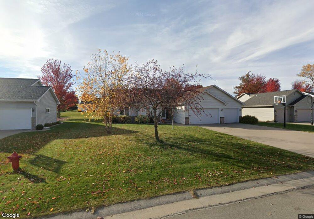 W5859 Easter Lily Dr, Appleton, WI 54915 - photo 1