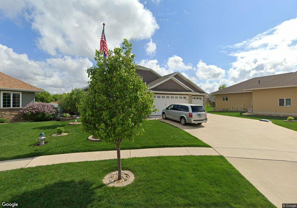 1020 Erik Rd, Cedar Falls, IA 50613 - photo 1