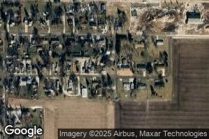 509 E Wood St, Colfax, IL 61728