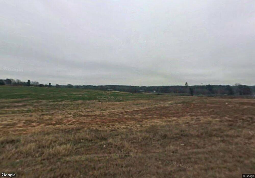 1545 Skidmore Ln, Tyler, TX 75703 - photo 1