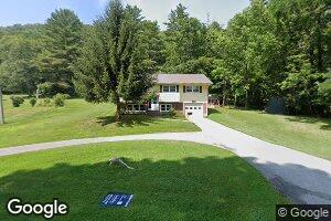 29 Center St, Proctor, VT 05765