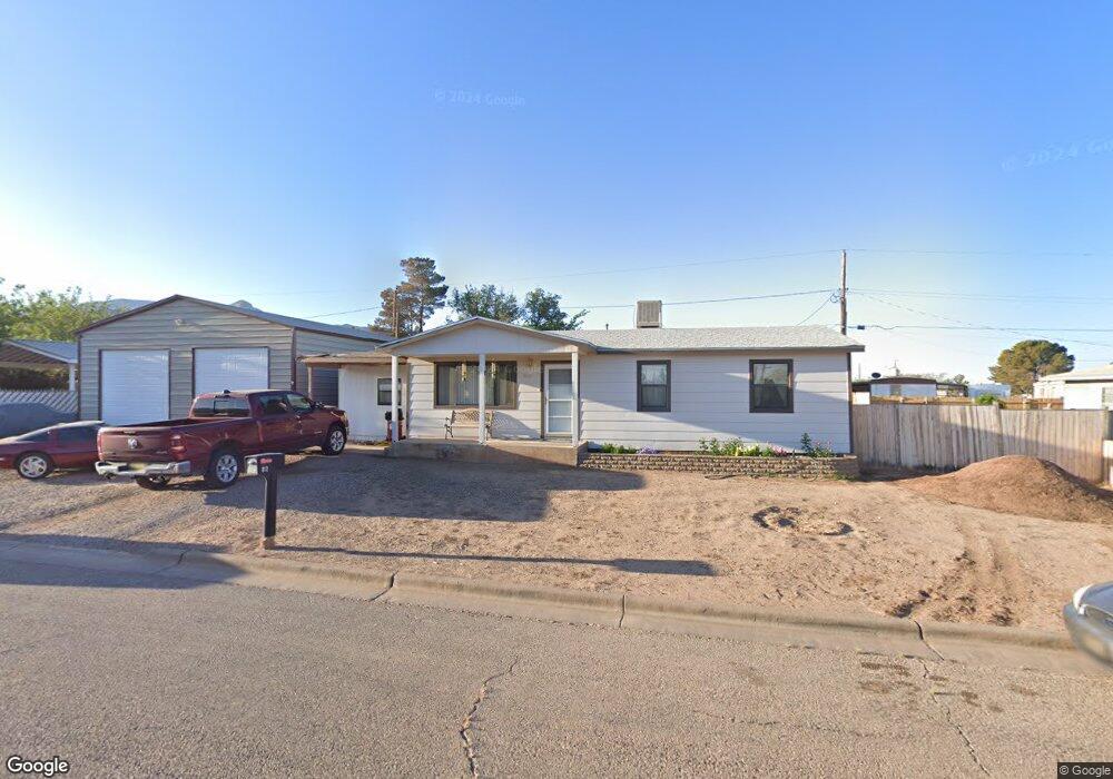 812 Magnolia St, Alamogordo, NM 88310 - photo 1