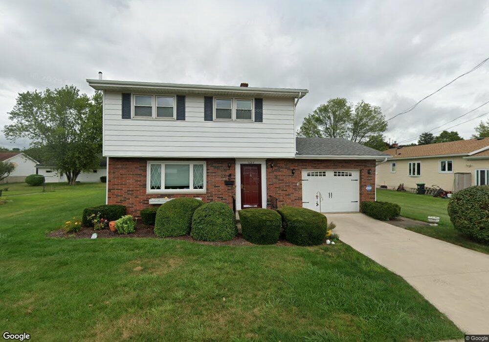 1035 Perry Ct, Hazle Township, PA 18202 - photo 1