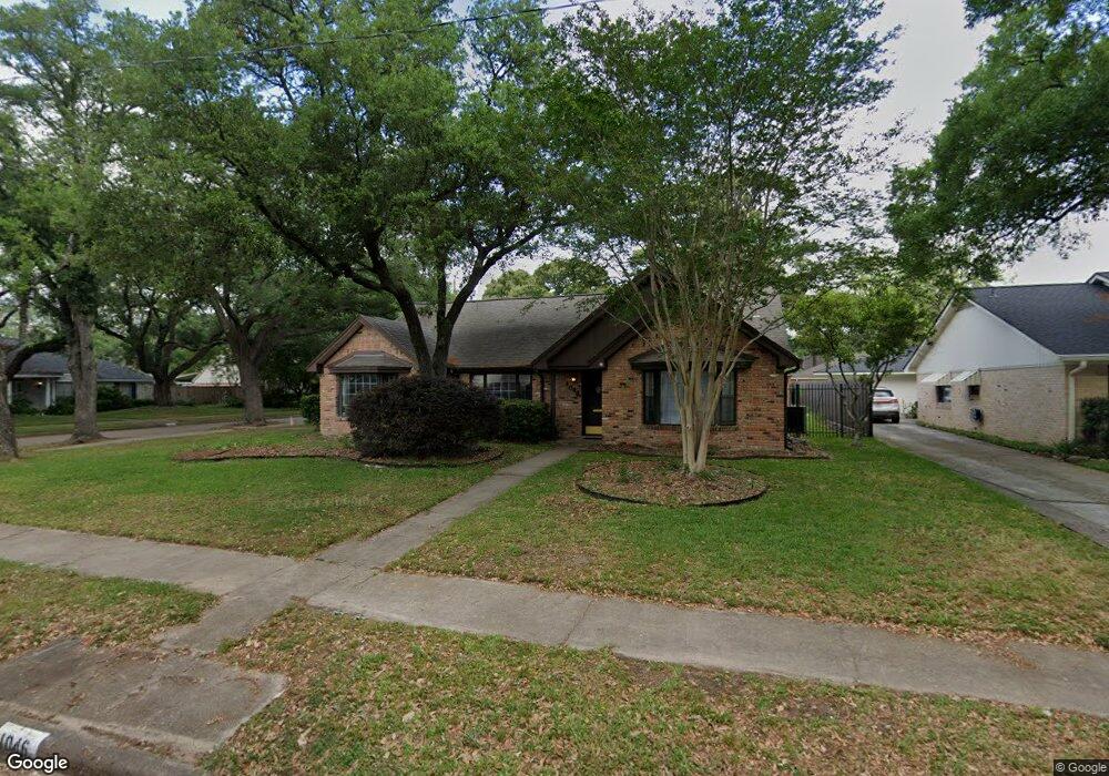 1046 Thornton Rd, Houston, TX 77018 - photo 1