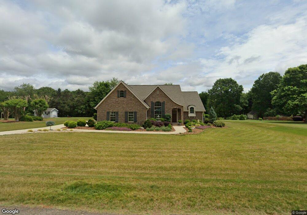 302 Thistle Ln, Statesville, NC 28625 - photo 1