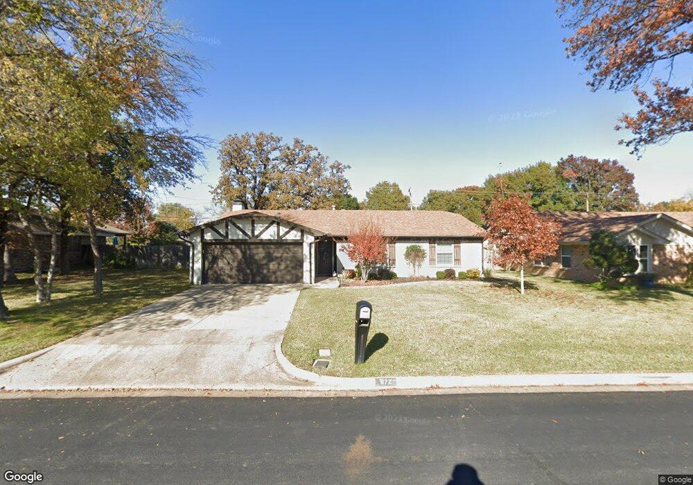 672 Highland Park Dr, Hurst, TX 76054 - photo 1