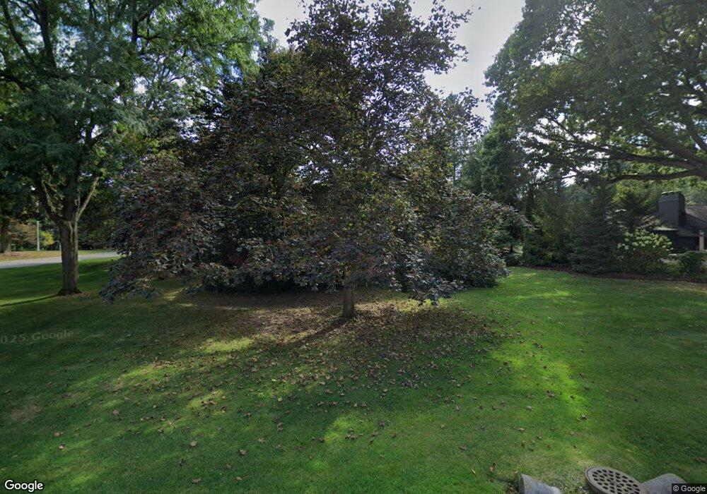 6105 Lantern Ln, Bloomfield Hills, MI 48301 - photo 1