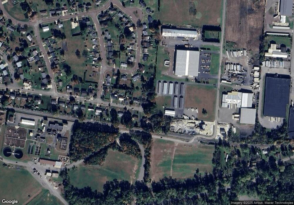 418 Maple Rd, Berwick, PA 18603 - photo 1