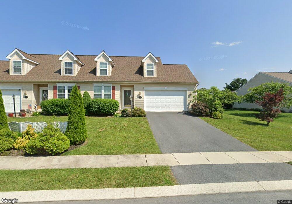 13 Romance Ln, Chambersburg, PA 17202 - photo 1