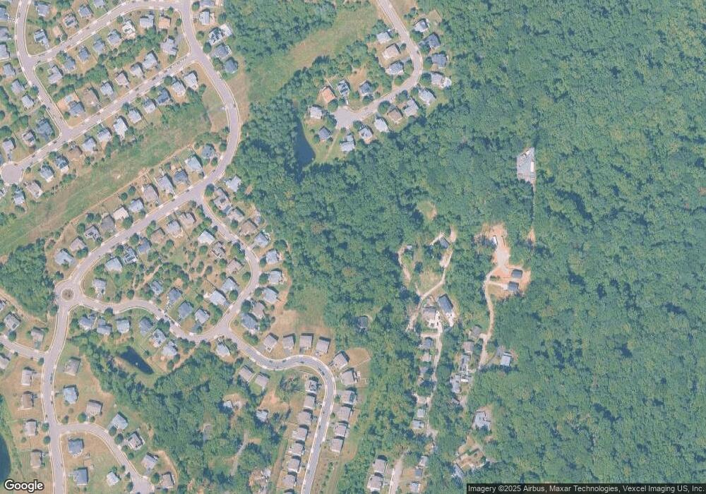 19088 Windsor Rd, Triangle, VA 22172 - photo 1