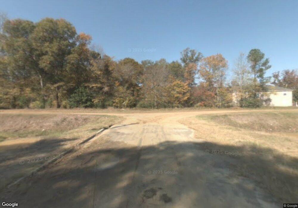 2210 Lennox St, Albany, GA 31707 - photo 1