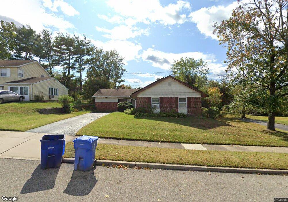 38 Pheasant Ln, Willingboro, NJ 08046 - photo 1