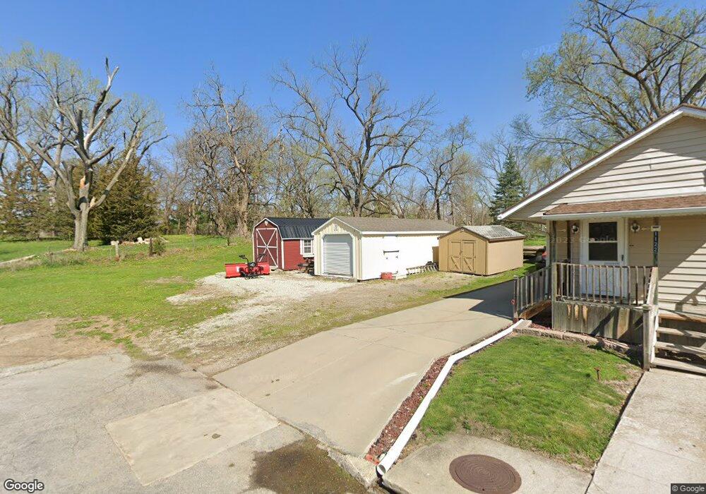 1202 N 3rd Ave W, Newton, IA 50208 - photo 1
