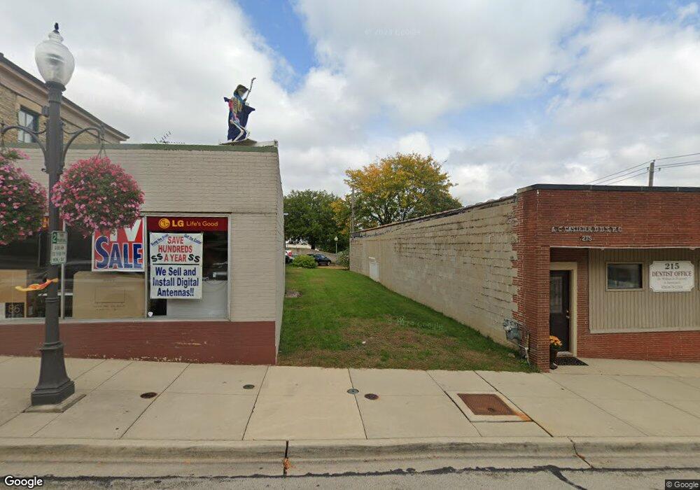 217 W Wilson St, Batavia, IL 60510 - photo 1