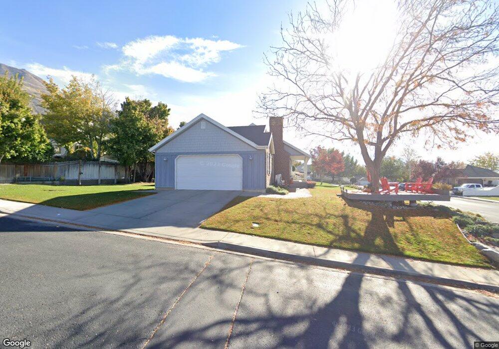 697 Mohican Ln, Pleasant Grove, UT 84062 - photo 1